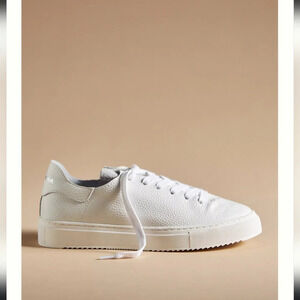 Anthropologie SE Poppy pebbled leather  sneeker SZ 9.5